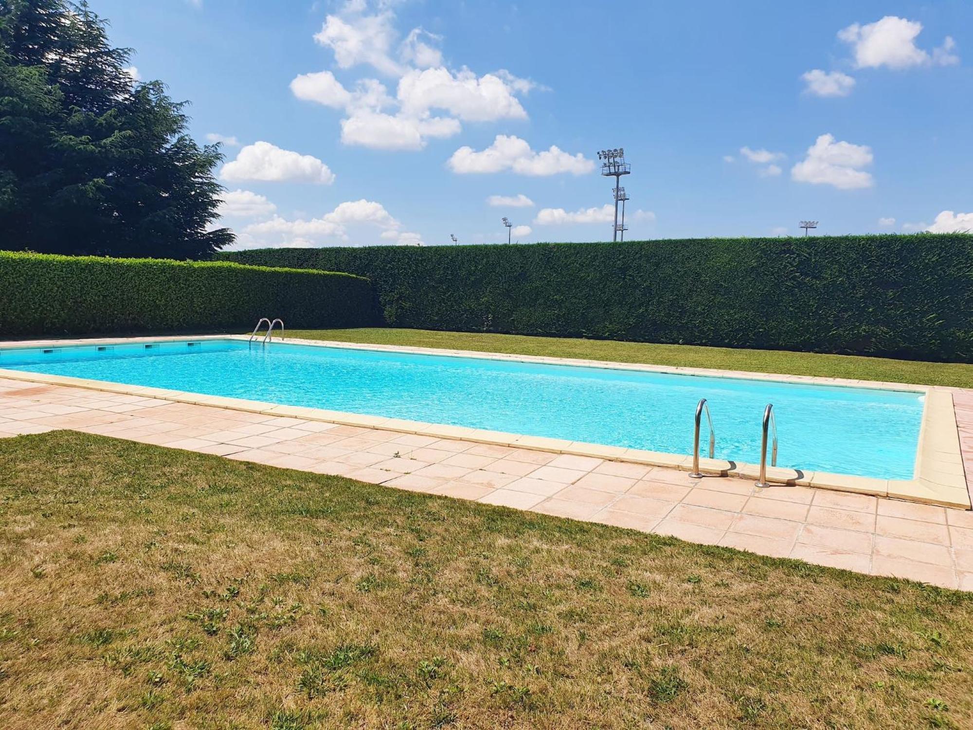 Апартаменты Hippodrome - Piscine - Parking Free - Metro Тулуза Экстерьер фото